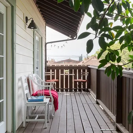 Take It Easy On The Porch In A Hollywood Hideaway Villa Los Angeles Exterior photo