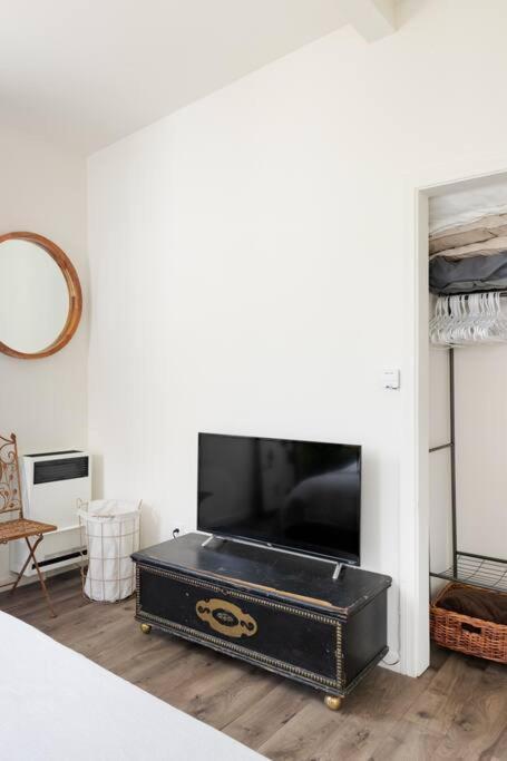 Casa vacanze Take It Easy On The Porch In A Hollywood Hideaway